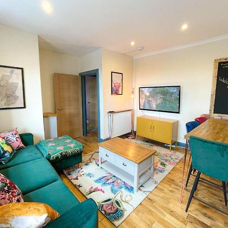 Апартаменты Lively & Energetic 2Br On The Royal Mile Эдинбург Экстерьер фото