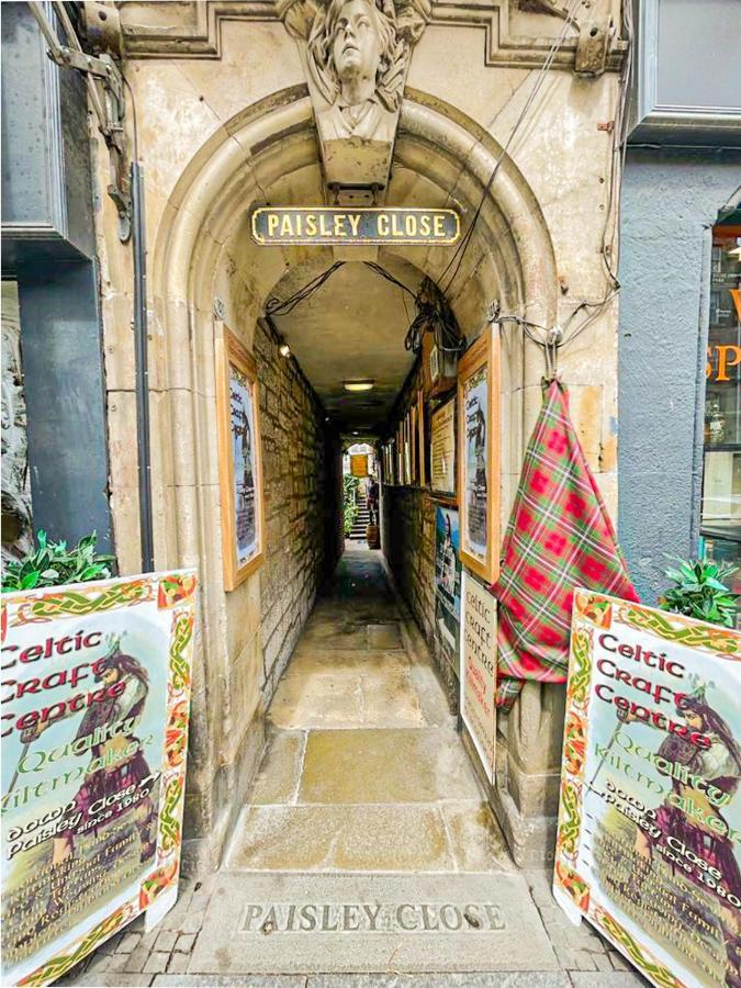 Апартаменты Lively & Energetic 2Br On The Royal Mile Эдинбург Экстерьер фото